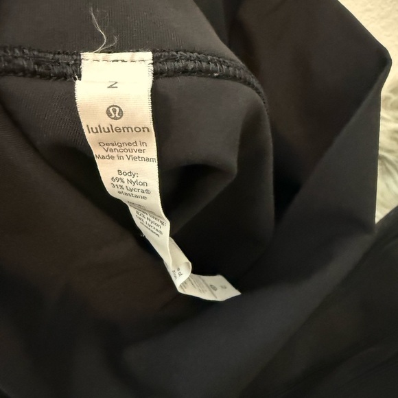 FINAL Price! Lululemon Athletica Black Activewear Leggings - xs - Picture 3 of 5